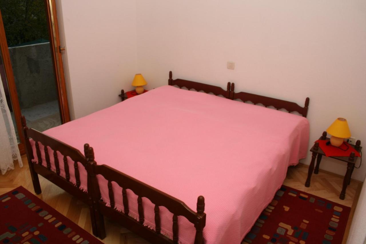 Apartments And Rooms By The Sea Sutivan, Brac - 2943 Екстериор снимка
