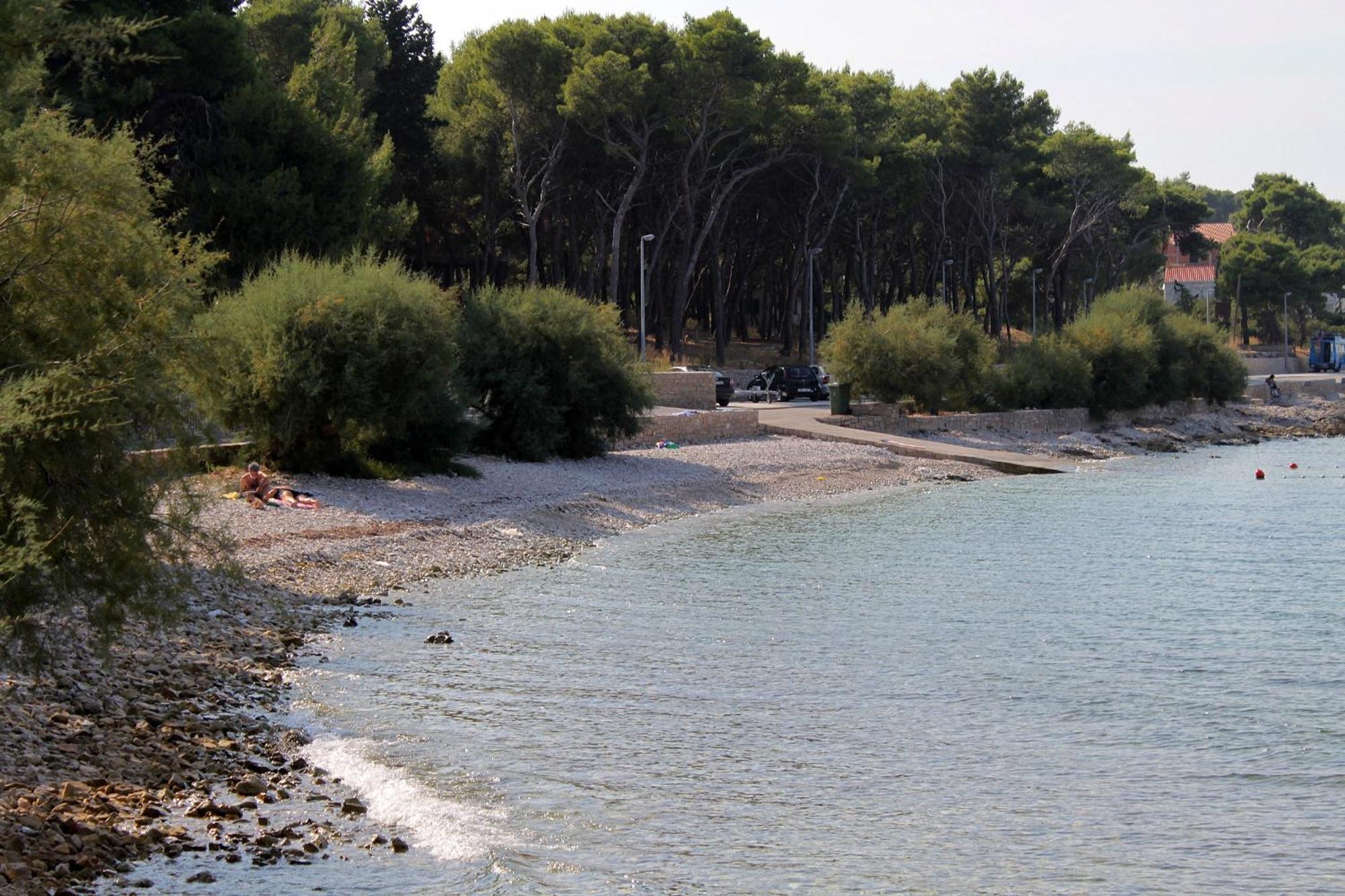 Apartments And Rooms By The Sea Sutivan, Brac - 2943 Екстериор снимка